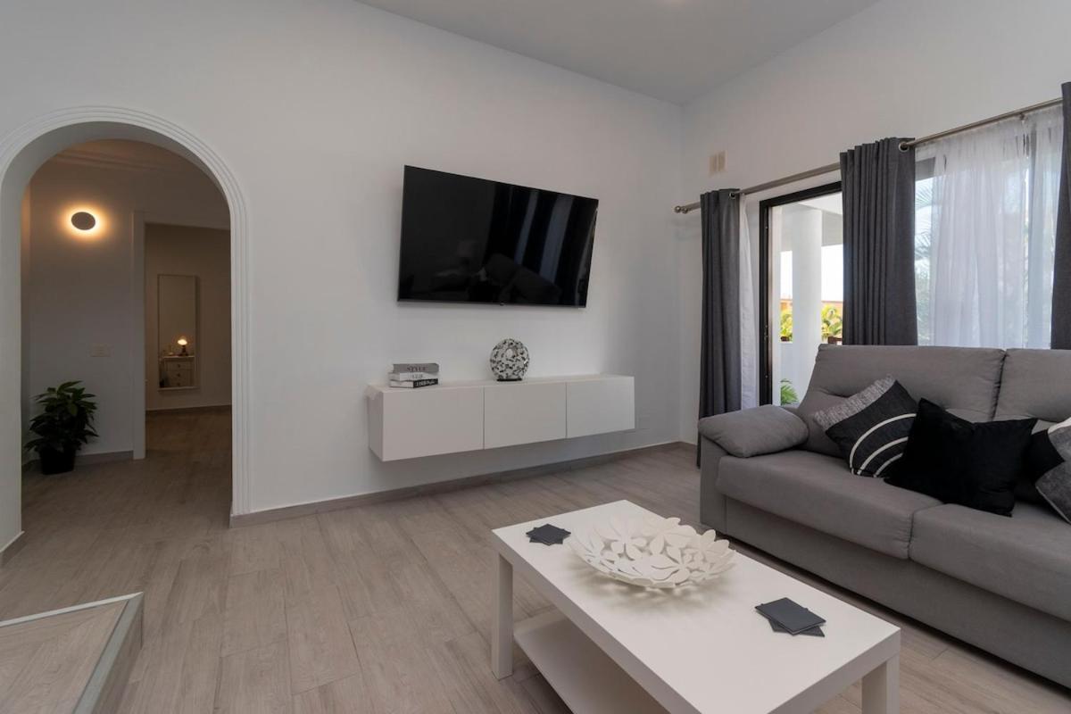 Cristian Sur Luxury 2 Bedroom Apartment Los Cristianos (Tenerife) Buitenkant foto